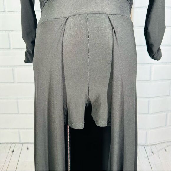Jasmine Black Long Sleeve Romper with Train - Size Small - Picture 4 of 12